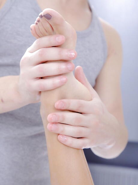 Slender asian dark hair teen Veiki in sexy panties hard fucked in bald pussy after sucking cock 